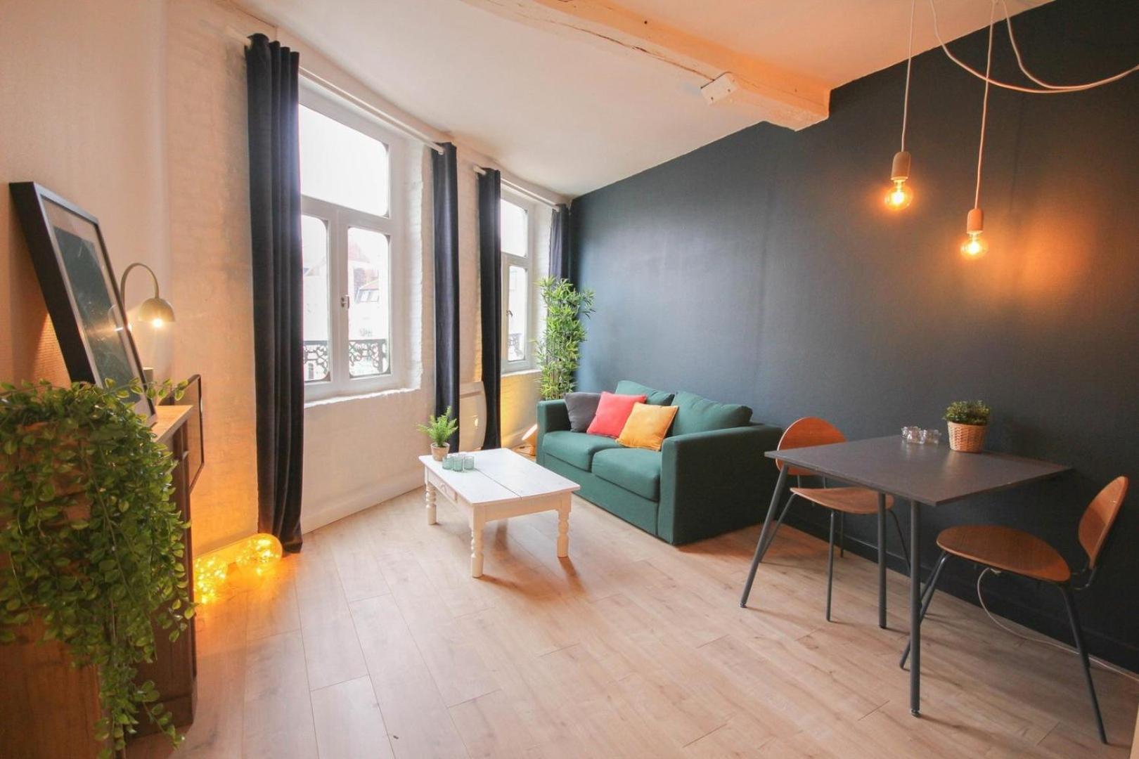 In The Heart Of Old Lille: Rue De La Monnaie Apartment Exterior photo